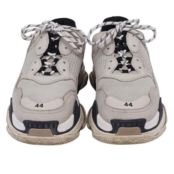Pre Loved balenciaga Men Beige Low Top - Picture 1 of 8